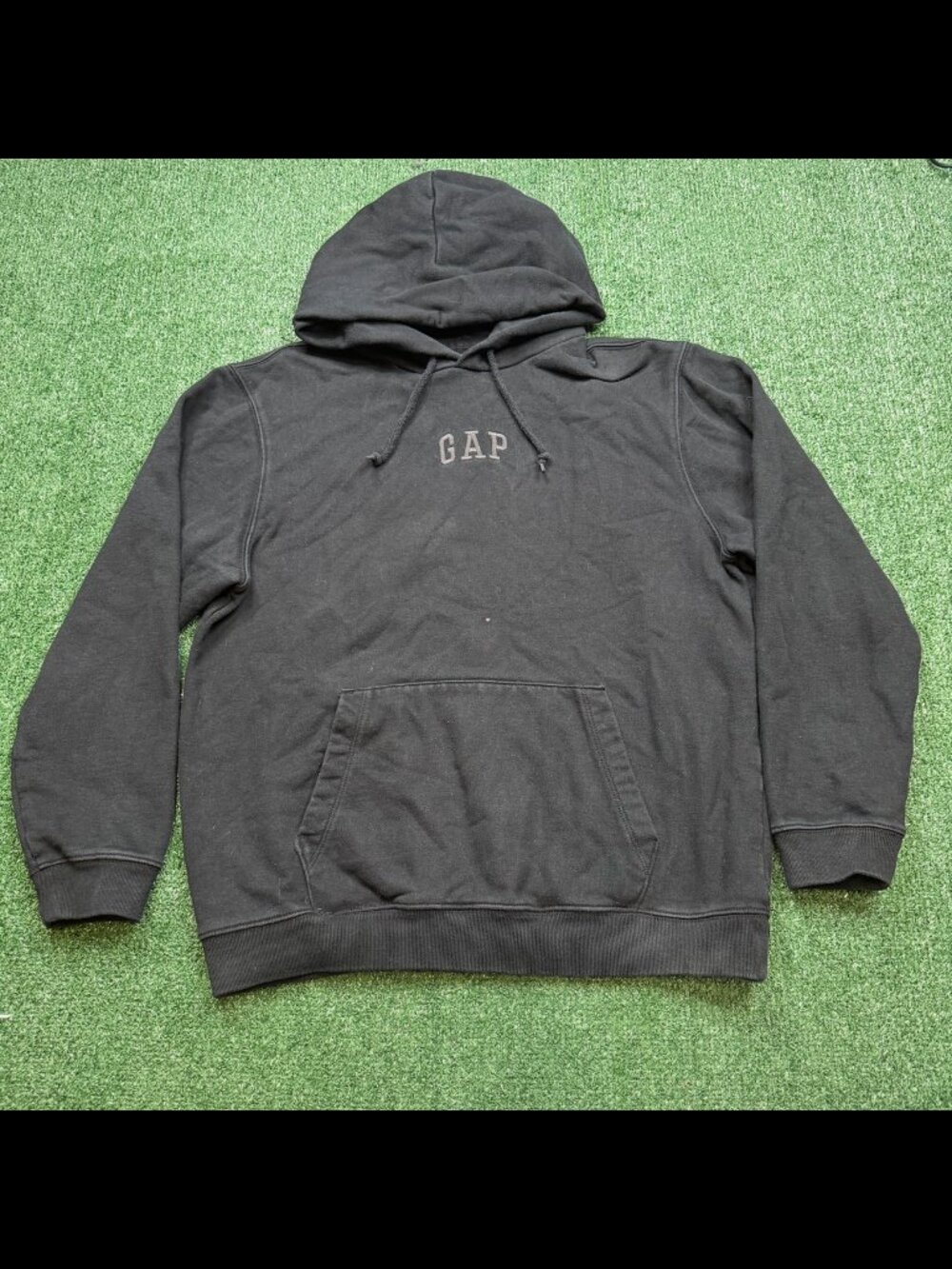 Gap Hoodie Mens Size M Black Pullover Long Sleeve Center Logo